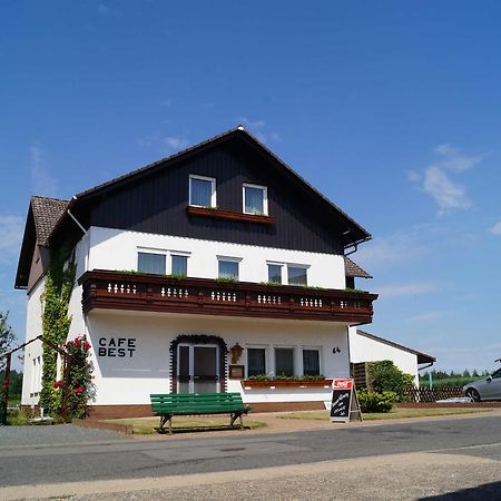 Cafe Best Gaestezimmer Bullau Экстерьер фото